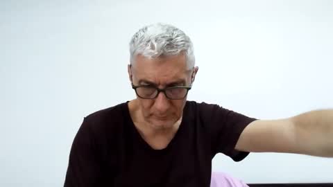 Snapshot of cucaio18 chatting on 05/26/26, 01:01 BIG UNCUT HARD COCK online show from 05/26/26, 01:01