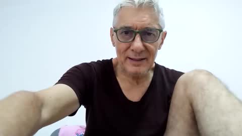 Snapshot of cucaio18 chatting on 06/04/26, 12:49 BIG UNCUT HARD COCK online show from 06/04/26, 12:49