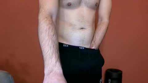 Snapshot of cuckold_2006 chatting on 11/22/25, 03:00 cuckold_2006 online show from 11/22/25, 03:00