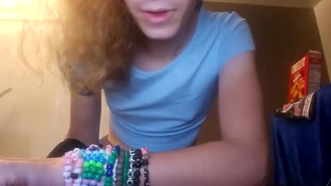 Snapshot of cuddleavenue chatting on 09/18/25, 10:56 cuddleavenue online show from 09/18/25, 10:56