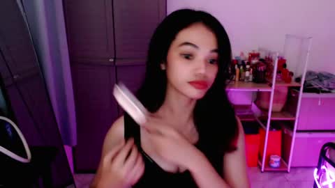 cuddlepunk_bubble online show from 04/27/26, 09:02