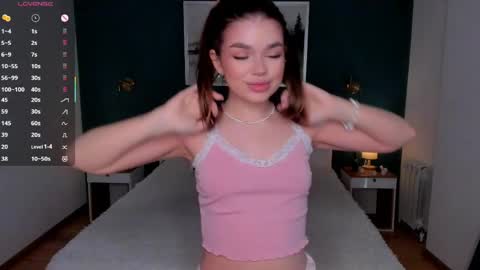 Silvia online show from 03/13/26, 07:04