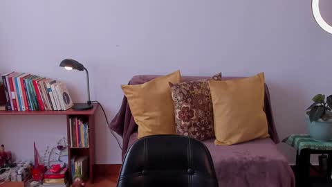 Leonela online show from 02/07/25, 01:53