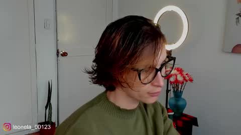 Leonela online show from 12/19/25, 06:26