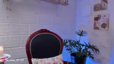 Leonela online show from 07/12/26, 07:16