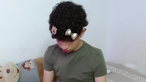 Cuddly online show from 12/21/25, 05:47