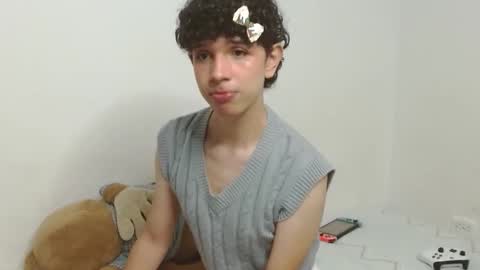 Cuddly online show from 02/01/26, 09:52