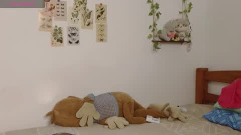 Cuddly online show from 06/01/26, 06:48