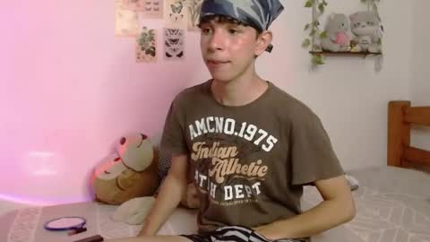 Cuddly online show from 06/05/26, 07:41