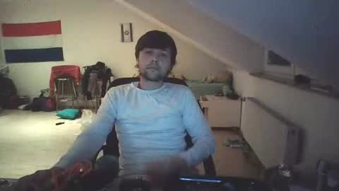 cuddlycrab48 online show from 06/15/26, 10:34
