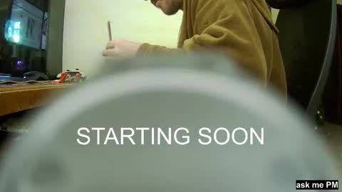 Snapshot of culonudo23 chatting on 12/18/24, 12:32 Leo online show from 12/18/24, 12:32