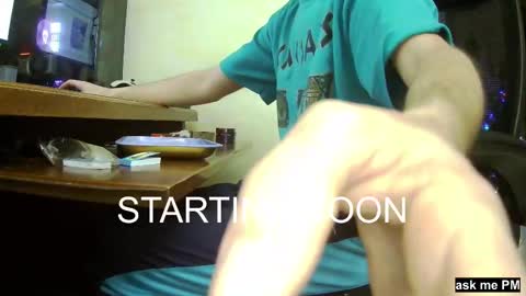 Snapshot of culonudo23 chatting on 12/25/24, 05:15 Leo online show from 12/25/24, 05:15