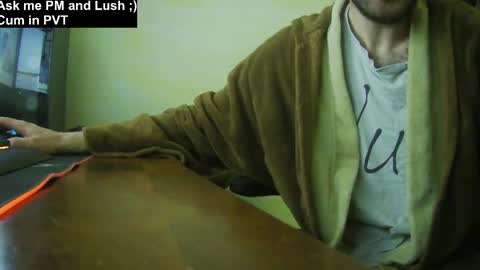 Snapshot of culonudo23 chatting on 03/02/25, 10:27 Leo online show from 03/02/25, 10:27