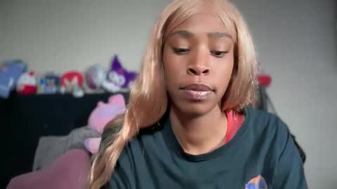 cum2charmxx online show from 02/21/26, 09:21