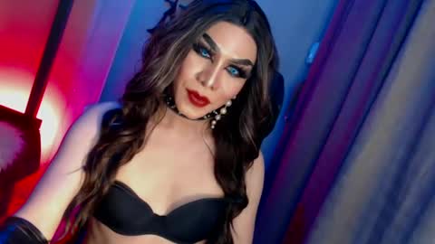 CUMMELA SLUTI online show from 03/01/25, 11:50