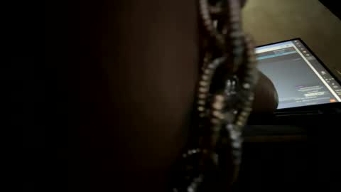 Snapshot of cum_all_over_mmee chatting on 02/05/25, 04:58 im KIM new girl to spoil online show from 02/05/25, 04:58