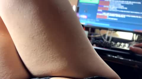 Snapshot of cum_all_over_mmee chatting on 02/15/25, 11:50 im KIM new girl to spoil online show from 02/15/25, 11:50