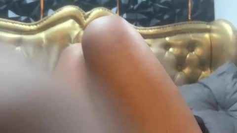 Snapshot of cum_all_over_mmee chatting on 10/26/25, 01:11 im KIM new girl to spoil online show from 10/26/25, 01:11