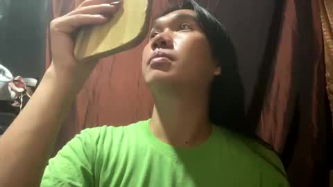 Ashly online show from 04/11/26, 12:20