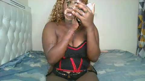 Snapshot of cum_central chatting on 03/08/25, 10:56 cum_central online show from 03/08/25, 10:56