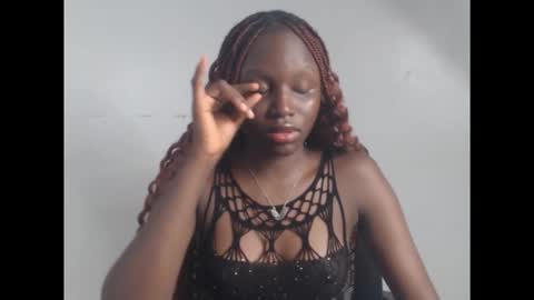 sophie online show from 11/27/25, 08:05