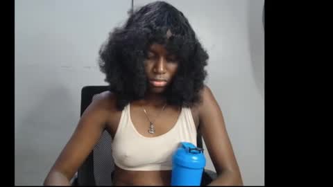 sophie online show from 03/15/26, 07:03