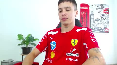 cumandres online show from 11/29/25, 02:31