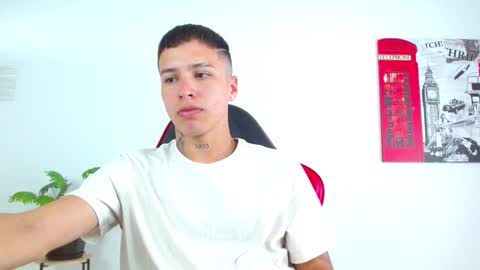 cumandres online show from 03/25/26, 02:45