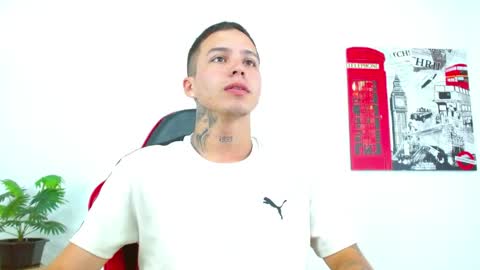 cumandres online show from 04/17/26, 03:15