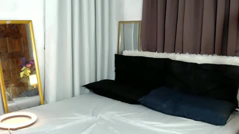 Snapshot of cumbig_show69 chatting on 02/16/25, 02:32 lars will make your day online show from 02/16/25, 02:32