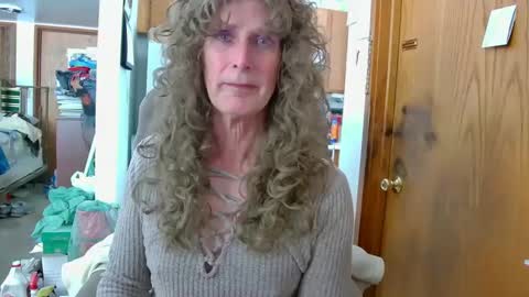 Snapshot of cumfornikki chatting on 02/16/25, 07:05 Nikki online show from 02/16/25, 07:05