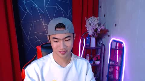 Snapshot of cumhavefun25 chatting on 12/03/24, 02:38 ask me online show from 12/03/24, 02:38