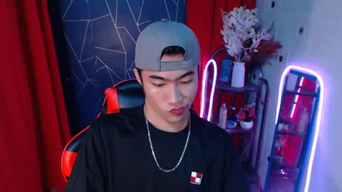 Snapshot of cumhavefun25 chatting on 12/05/24, 06:22 ask me online show from 12/05/24, 06:22