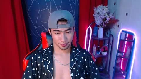 Snapshot of cumhavefun25 chatting on 12/09/24, 10:20 ask me online show from 12/09/24, 10:20