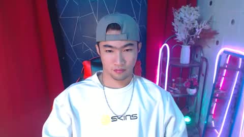 Snapshot of cumhavefun25 chatting on 01/03/25, 05:31 ask me online show from 01/03/25, 05:31