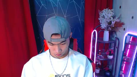 Snapshot of cumhavefun25 chatting on 01/03/25, 09:15 ask me online show from 01/03/25, 09:15