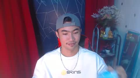 Snapshot of cumhavefun25 chatting on 01/24/25, 01:57 ask me online show from 01/24/25, 01:57