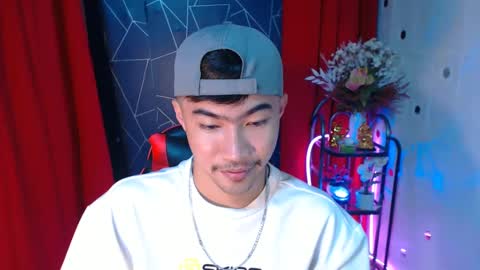 Snapshot of cumhavefun25 chatting on 02/08/25, 07:16 ask me online show from 02/08/25, 07:16