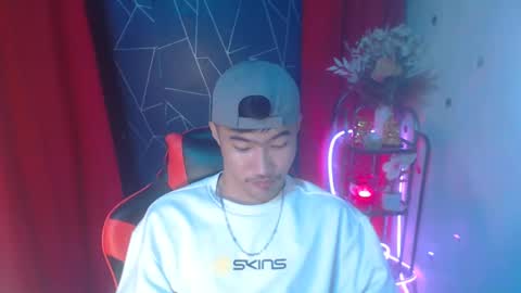 Snapshot of cumhavefun25 chatting on 02/13/25, 03:35 ask me online show from 02/13/25, 03:35