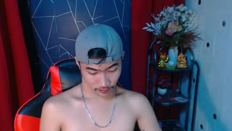 Snapshot of cumhavefun25 chatting on 02/26/25, 06:21 ask me online show from 02/26/25, 06:21