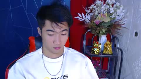 Snapshot of cumhavefun25 chatting on 03/10/25, 05:39 ask me online show from 03/10/25, 05:39