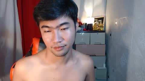 Snapshot of cumhavefun25 chatting on 10/10/25, 12:20 ask me online show from 10/10/25, 12:20