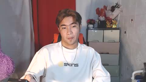 Snapshot of cumhavefun25 chatting on 11/06/25, 01:39 ask me online show from 11/06/25, 01:39