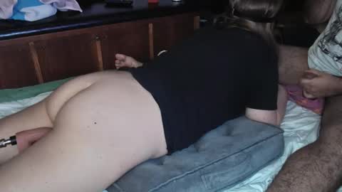 Malcolm and Hannah online show from 04/05/26, 04:59