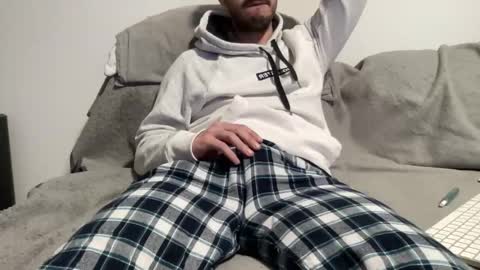 Snapshot of cumlvr11 chatting on 01/17/26, 08:12 Tony online show from 01/17/26, 08:12