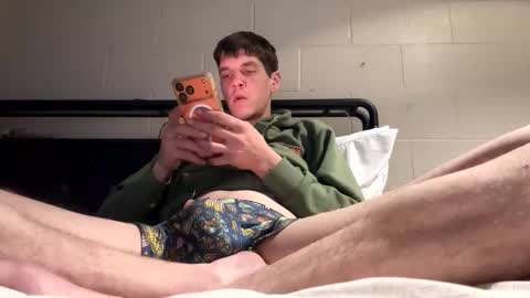 Snapshot of cumm4mee828 chatting on 04/05/26, 04:53 cumm4mee828 online show from 04/05/26, 04:53