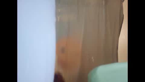 cummachine2022 online show from 05/01/26, 08:41