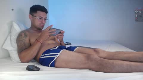 cummerlatino online show from 02/25/25, 08:14