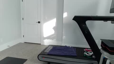 Snapshot of cummforfun3 chatting on 12/01/25, 06:35 cummforfun3 online show from 12/01/25, 06:35