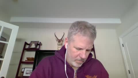 Snapshot of cummin_kevin chatting on 02/20/25, 05:51 cummin_kevin online show from 02/20/25, 05:51